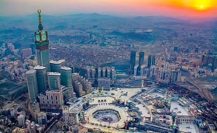 Saudi Projects: Thakher, Mulkia Investments Establish $266M Fund for Luxury Mecca Project